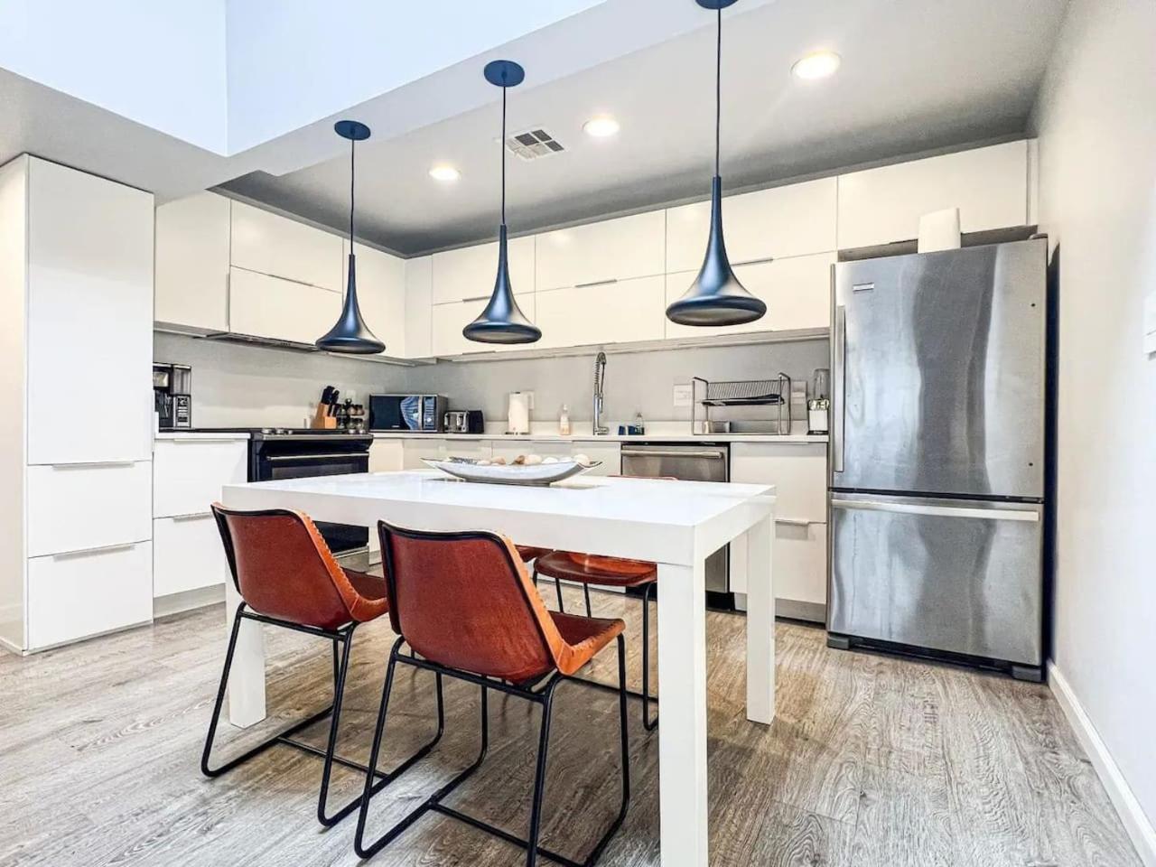 Hébergement de vacances Bright 2-br Near Lax With Shared Yard - Sh2-lad *