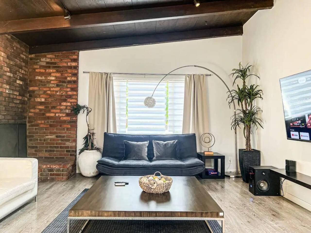 Hébergement de vacances Bright 2-br Near Lax With Shared Yard - Sh2-lad *